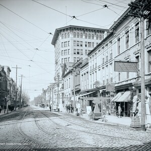 Vintage Photograph of Broad Street in Charleston circa 1910