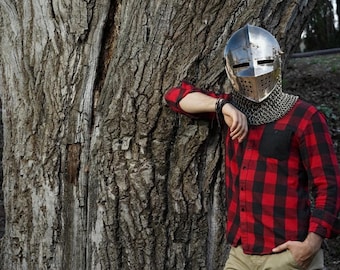 Medeltida Bascinethjälm Kedjebrynja Aventail, Riddarrustningshjälm, LARP Cosplay-utrustning, Anpassade stålmätare Mjukt och rostfritt stål