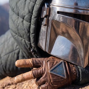 Star Wars Mandalorian helmet wearable, cosplay armor helmet steel, LARP Mandalorian gear, warrior helmet cosplay, fan collectible prop,