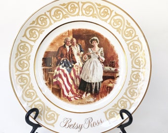 Avon Collectors BETSEY ROSS Plate 1973