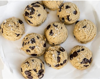 Koolhydraatarme proteïneballen met chocoladeschilferkoekjes