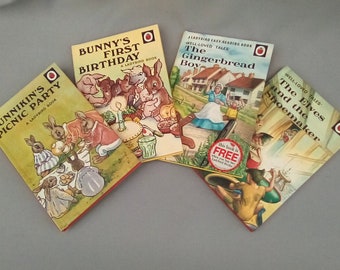 洋書  Family Ladybird Books 61G6IILPHLL._AC_SY200_QL15_.jpg