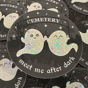 Pegatina de vinilo Glitter Ghosts At The Cemetery