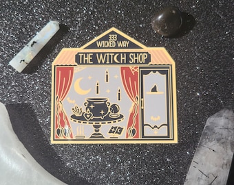 The Witch Shop Vinyl Sticker - Halloween, Spooky, Witchy, Bat, Magic, Kristallen, Maan, Toverstokken, Ketel, wicked, drankje