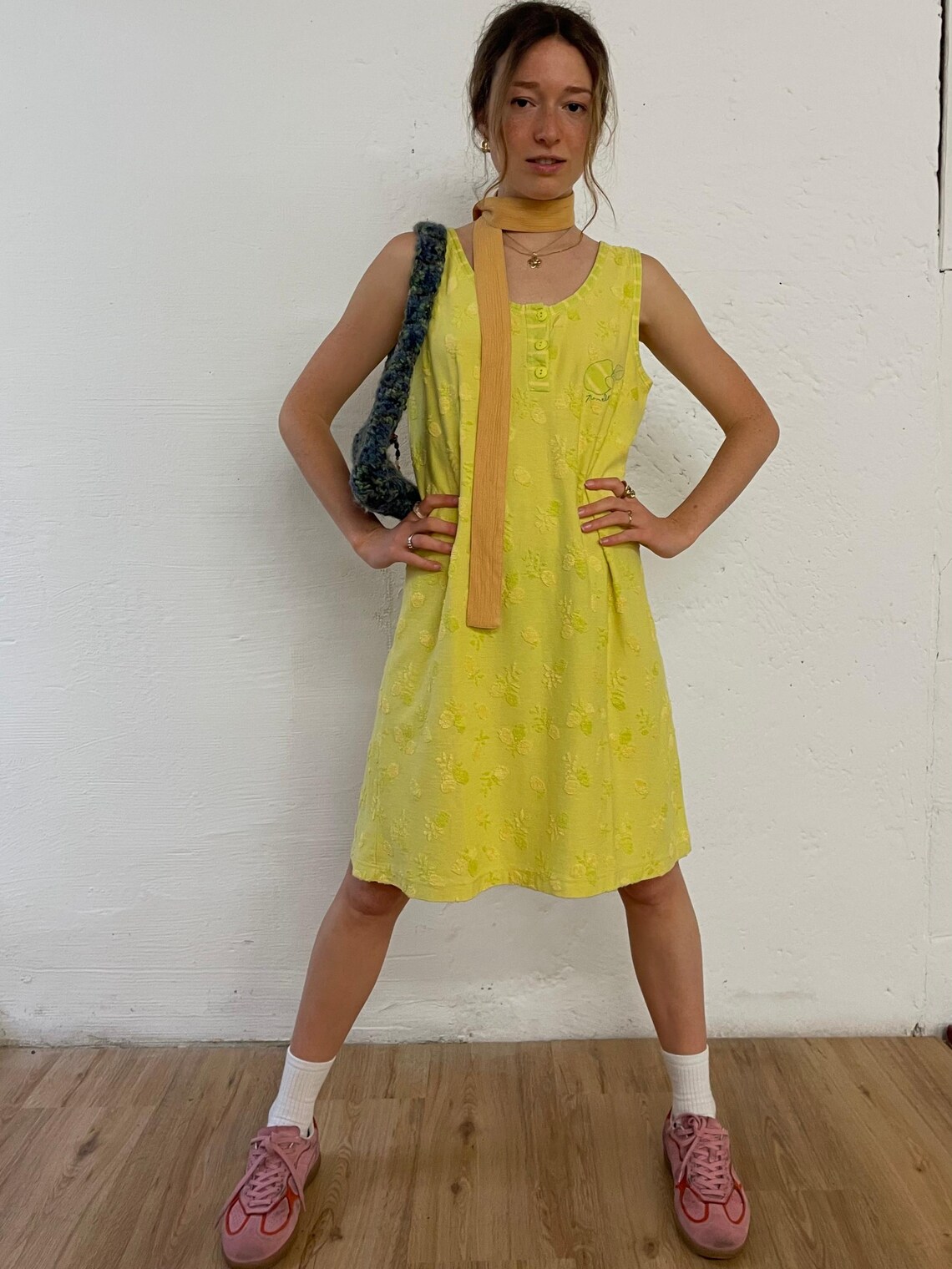 Vintage Kleid Vandy Pomelo Dress S Yellow Strappy Summer Dress Lemon Layering Womens Retro Minimal Y2K Style, foto 2 di 5
