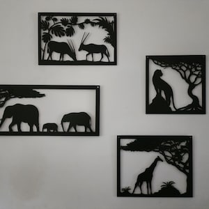 Decorative picture frames to hang