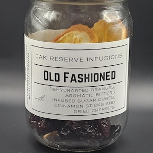 Frasco de infusión para cóctel Old Fashioned / Kit de bourbon con naranjas, cerezas, amargo de angostura y ramas de canela / 355 ml