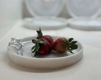 Modern Resin Serving Plate  White Gloss Finish | Minimalist Handmade Dish