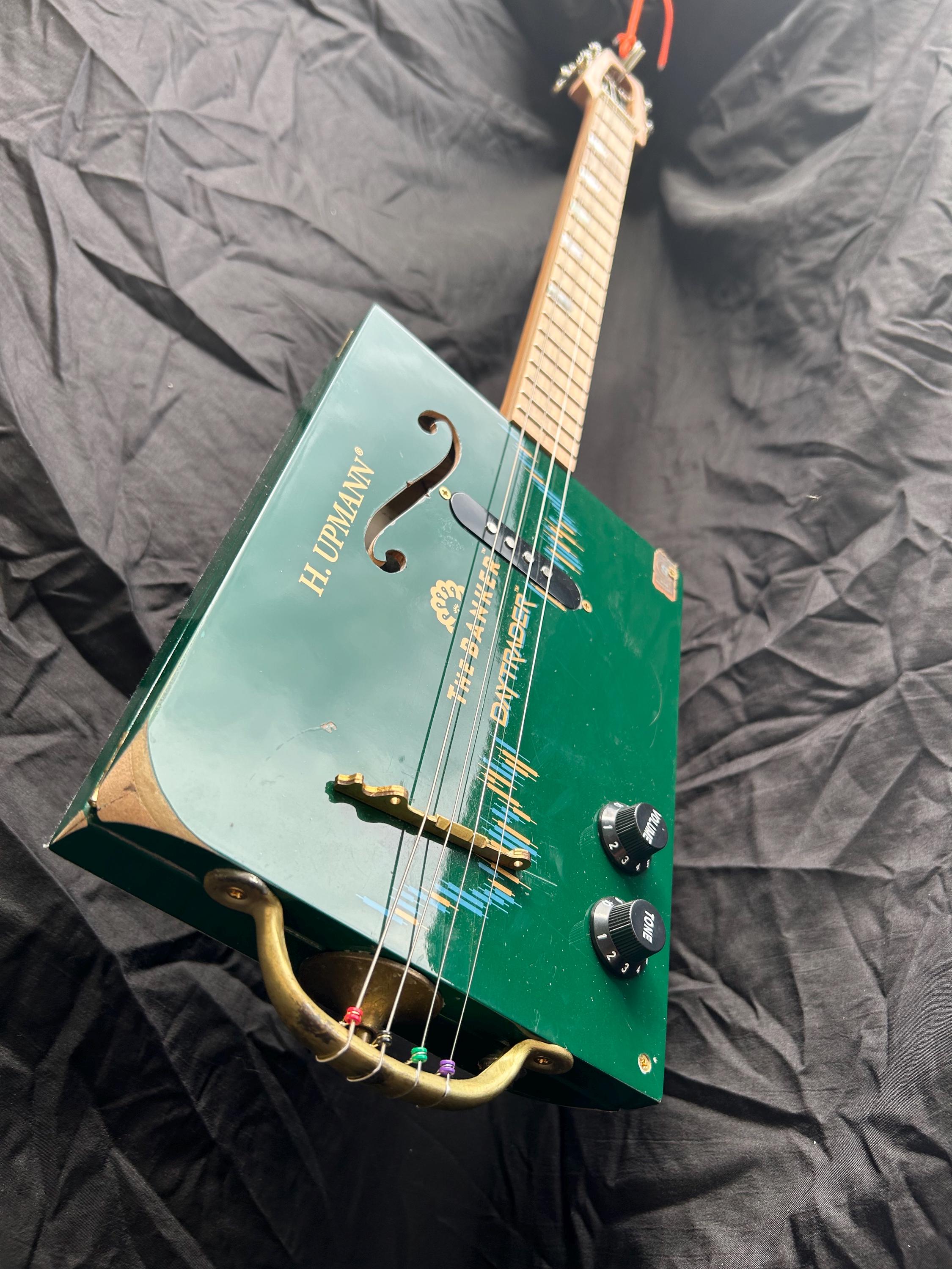 Cbg cigar box guitar - Etsy 日本