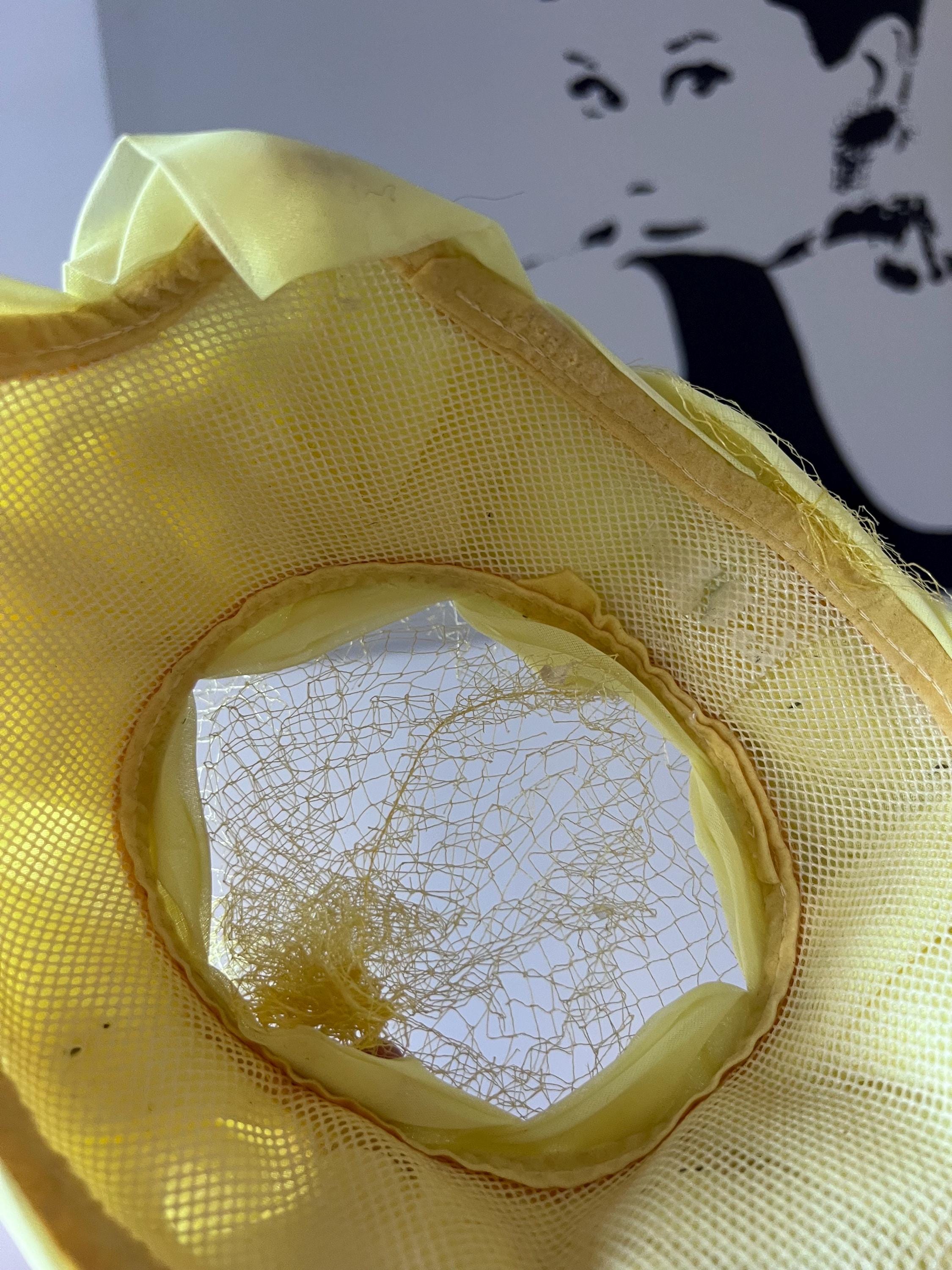 Vintage 50s-60s Canary Yellow Netted Floral Half Hat Whimsy  display picture 2