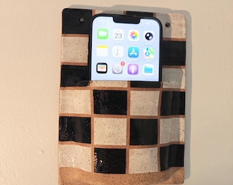 Wall Pocket Vase (Large) | Phone Holder | Cellphone Garage