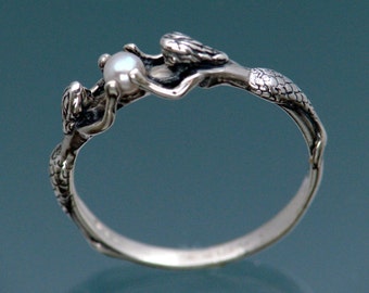 Two Mermaids Ring with Pearl in Sterling Silver Size 3 to 9