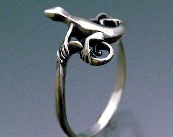 Lizard Ring ~ Size 3 to 16