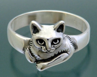 Moonpie Ring - Cat Ring - Size 3 to 9.5