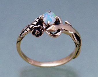 Lizard Leaf Ring in 14k with Opal