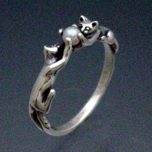 Two Cats Ring with Pearl in Sterling Silver Size 3 to 8 3/4