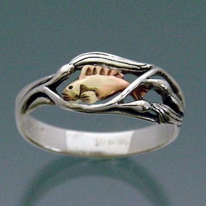 Fish Ring  - Fish in Kelp ring - Sterling silver & 14k Gold Fish