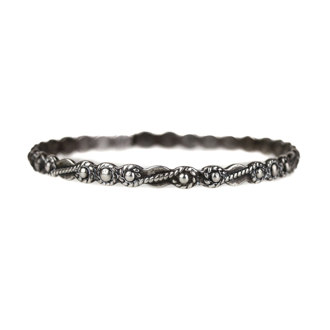 Old Fred Harvey Era Silver Arrow Western Rope Design Bangle