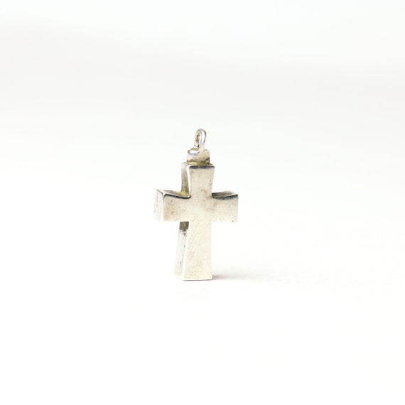 Vintage Sterling Silver Etched Cross Pendant - image 2