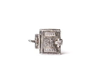 Vintage Sterling Silver Holy Bible Bracelet Charm Locket
