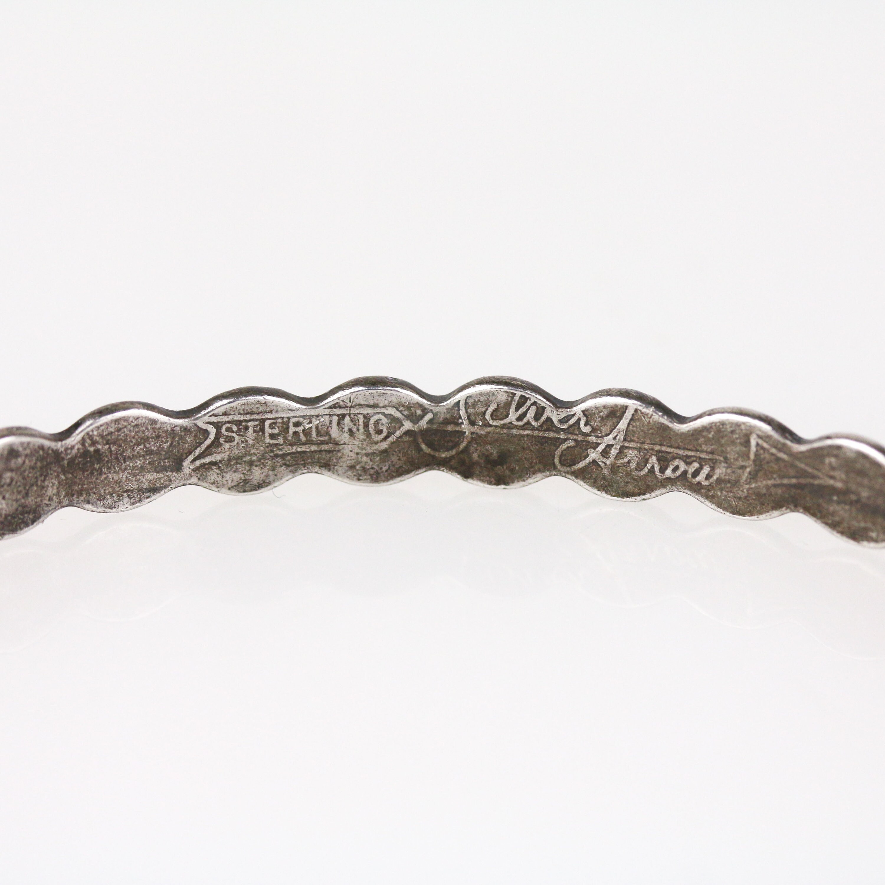 Old Fred Harvey Era Silver Arrow Western Rope Design Bangle
