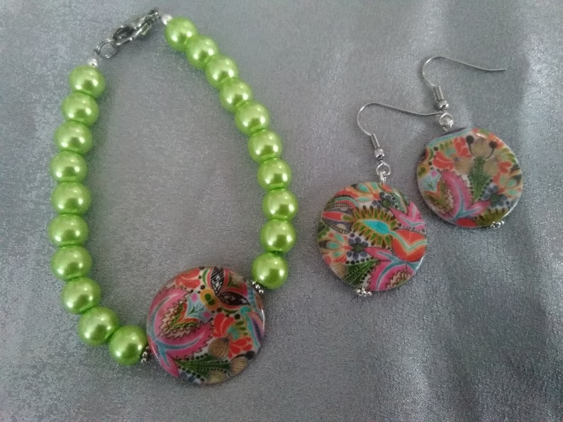Tropical Lime Bracelet and Earrings Set