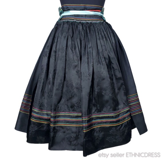 Vintage Rusyn folk costume skirt & apron set from… - image 2