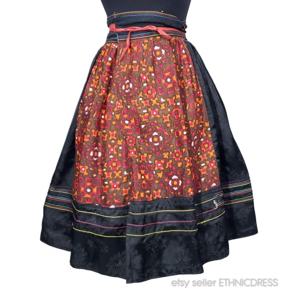 Vintage Rusyn folk costume skirt & apron set from… - image 6