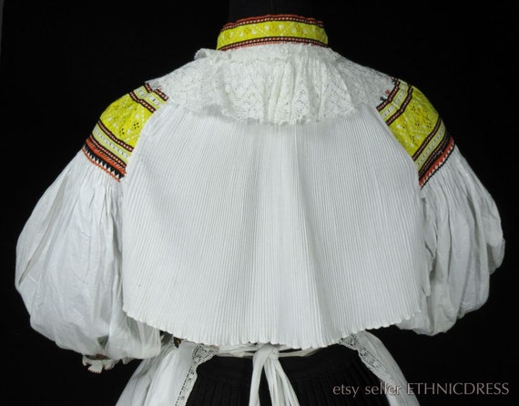 Vintage woman's folk costume blouse & apron from … - image 2