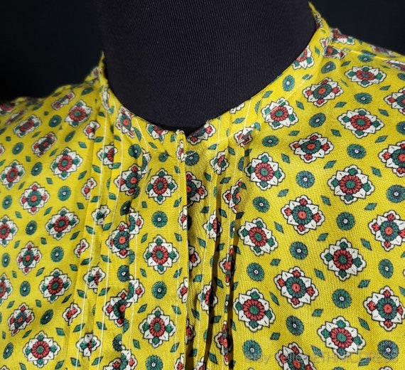 Vintage Slovak woman's folk costume top from Zaho… - image 3