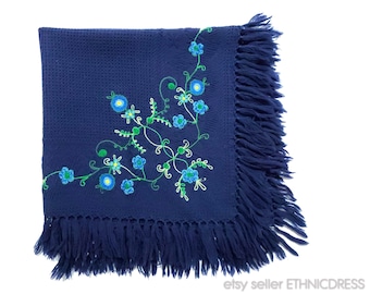 Antique German folk costume embroidered wool shawl - Hessen region | traditional ethnic dress winter fashion | peasant clothing scarf Tracht