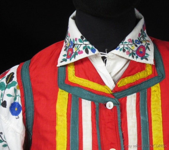 Vintage Ukrainian woman's folk costume from Poles… - image 2