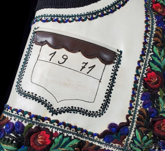 Vintage Romanian folk costume vest handmade in 19… - image 3