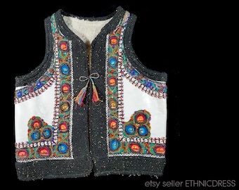 Vintage Romanian folk costume vest handmade | traditional winter sleeveless coat Bukovina Moldavia ethnic fashion shealing psychedelic boho
