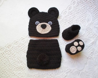 Baby Bear Hat, Diaper Cover and Booties - Baby Photo Prop - Baby Shower Gift - Baby Bear Hat - Available in 0 to 6 Months - Any Color Combo