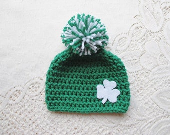 Baby St Patricks Day Hat - Newborn Photo Props - Newborn Baby Winter Hat - Baby Leprechaun Hat with Shamrock - Baby St Patricks Day Outfit