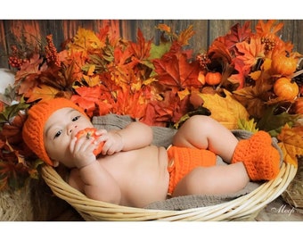 Baby Pumpkin Crochet Hat and Diaper Cover - Baby Photo Prop - Baby Pumpkin Outfit - Baby Pumpkin Set - Baby Halloween Set - 0 to 6 Months