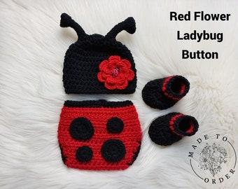 Baby Ladybug Hat, Diaper Cover and Booties - Baby Photo Prop - Baby Shower Gift - Baby Ladybug Hat - Avail in 0 to 6 Months