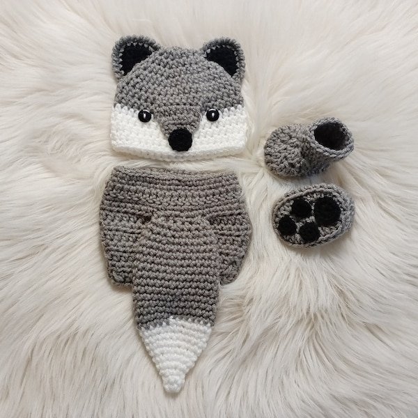 Baby Wolf - Grey Fox Crochet Hat and Diaper Cover - Woodland Animals - Baby Photo Prop - Baby Shower Gift - Available in 0 to 6 Months