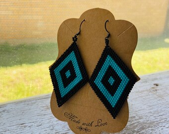 Turquoise and black earrings, beaded black and turquoise earrings