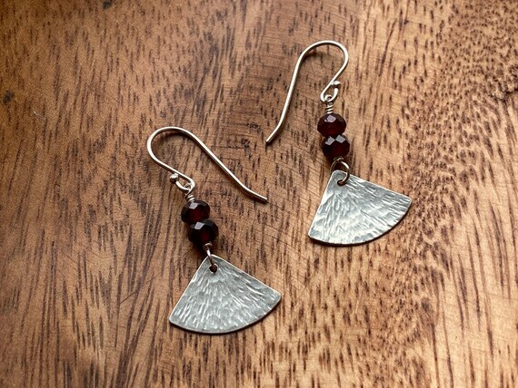 Sterling Silver & Garnet Earrings, Pretty Hammer Texture Silver Fan, Natural Red Gemstone Earrings, January Birthstone