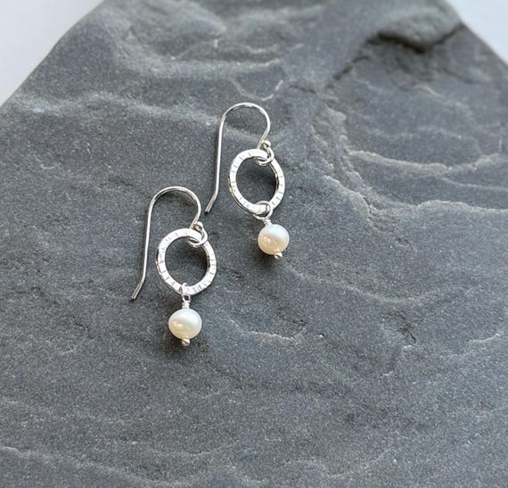 Small Silver Circle & Pearl Earrings, Pretty Hammered Circles, Natural Freshwater Pearl Earrings