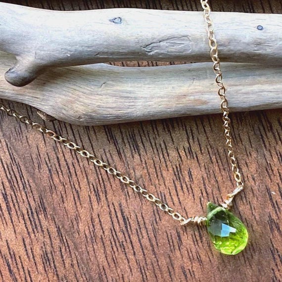 Peridot & 14k Gold Fill Necklace, Green, Natural Peridot, August Birthstone, Teardrop Necklace, Pretty Gemstone Necklace