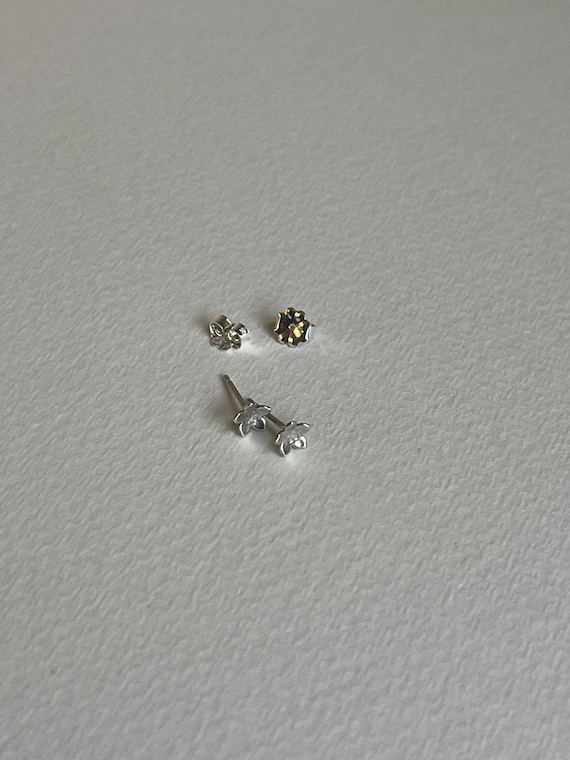 Silver Flower Stud Earrings, Sterling Silver Posts, Little flowers