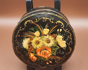 Vintage Japanese ISCO Hand-Painted Lacquer Trinket Box Floral Design Mid-Century Made in Japan