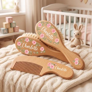 Benutzerdefinierte Neugeborenen Babybürste Set, Baby Name Haarbürste, Blumen Haar Holzkamm, Babybürste Geschenkset, personalisierte Babyparty Geschenkidee