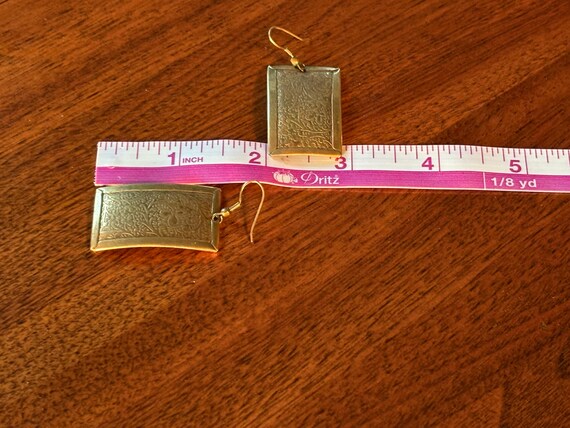 Vintage Brass Drop Earrings Rectangular Etched Da… - image 7