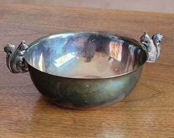 Squirrel silverplate nut bowl. Wallace M632 design. Fabulous piece in great condition! Original sticker.