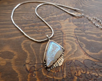 Vintage sterling angel aura druzy liquid silver chain adjustable opalescent necklace
