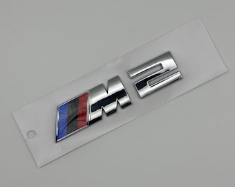 Couvercle de coffre arrière chromé avec badge de rechange pour BMW M2